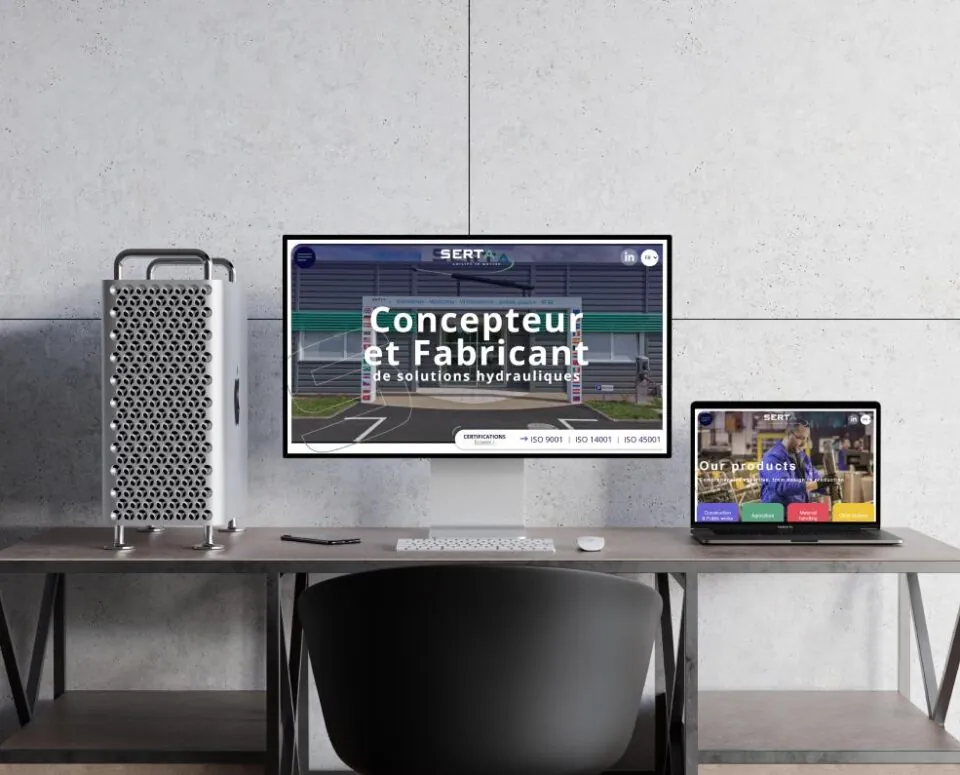 Création deusite internet vitrine de Serta-Group à La Roche-sur-Yon, présentation de spage d'accueil et produits sur 2 écrans